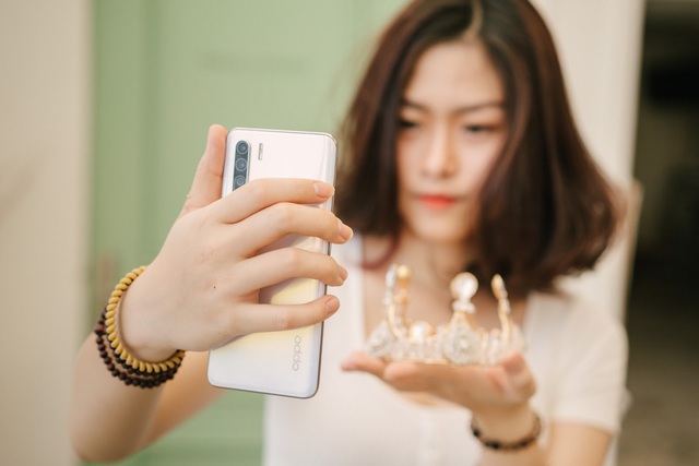 Bí kíp chụp selfie căng bóng như các Instagramer hàng đầu thế giới, thậm chí còn ở 1 đẳng cấp khác - Ảnh 1.