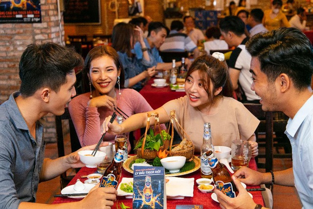 Thiết lập “trạng thái bình thường mới”, các địa điểm tập hợp bạn bè lý tưởng của giới trẻ ba miền “sống lại” ra sao? - Ảnh 6.
