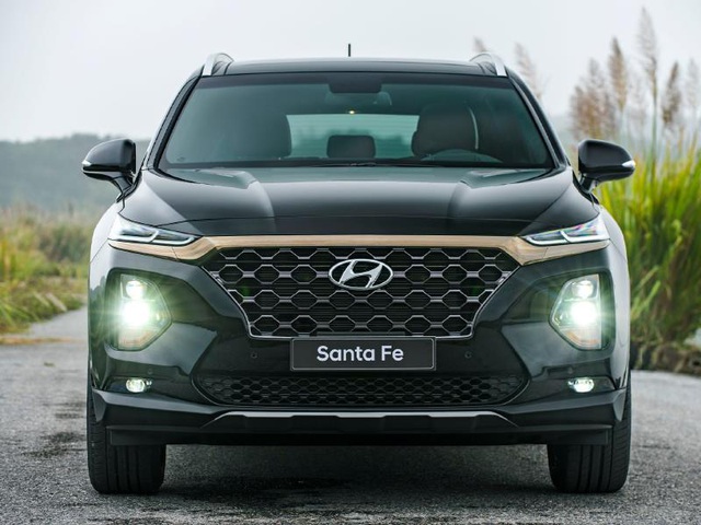 Hyundai Santa Fe 2019 – SUV đô thị chưa có dấu hiệu hạ nhiệt - Ảnh 2.