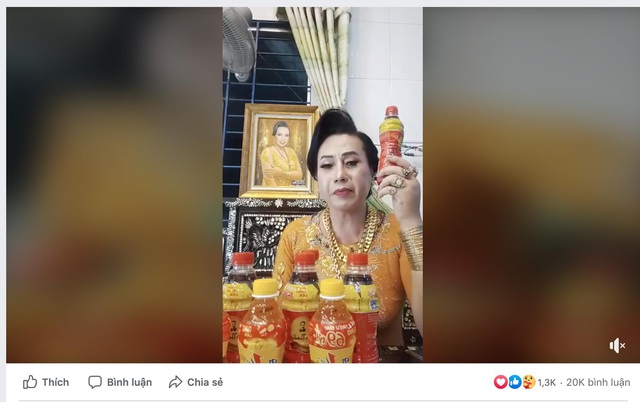 Cô Minh Hiếu “đi đường quyền” tiếp tục gây bão khi livestream tham gia thử thách “xé nhãn” kiếm vàng - Ảnh 1.