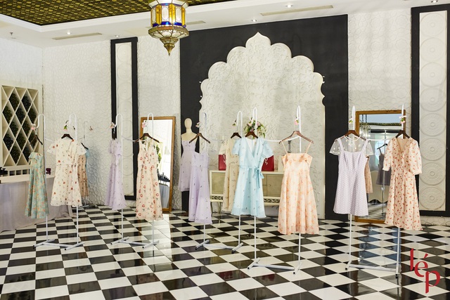 Lep’ - Brand nổi tiếng với những chiếc váy hoa cùng khách hàng thiết kế họa trên lụa - Ảnh 7.