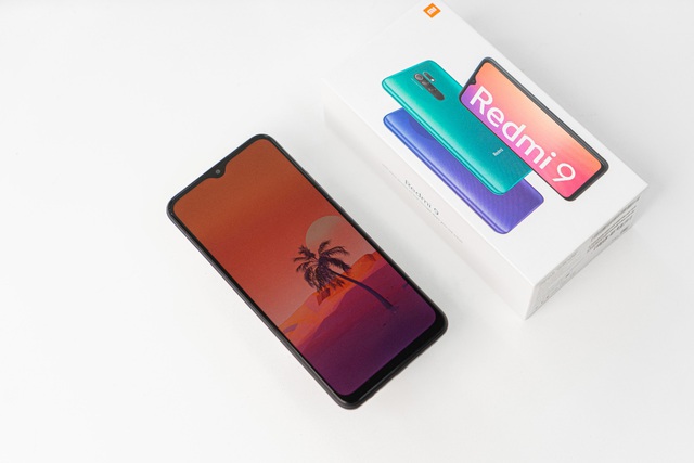FPT Shop giảm ngay 300.000 đồng cho Xiaomi Redmi 9 - Ảnh 1.