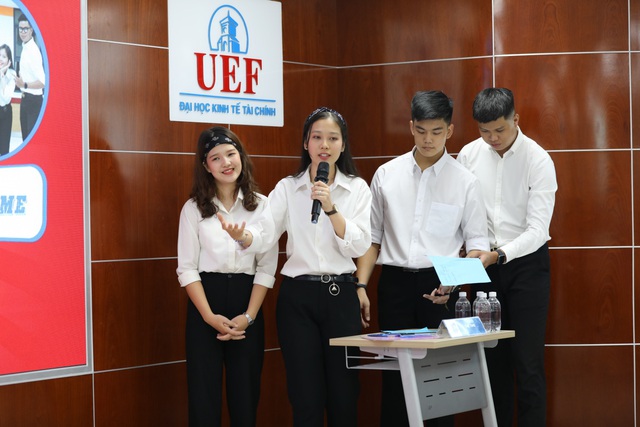 Nhiều nhân vật nổi tiếng xuất hiện tại Chung kết cuộc thi biện luận sinh viên UEF - Ảnh 4.