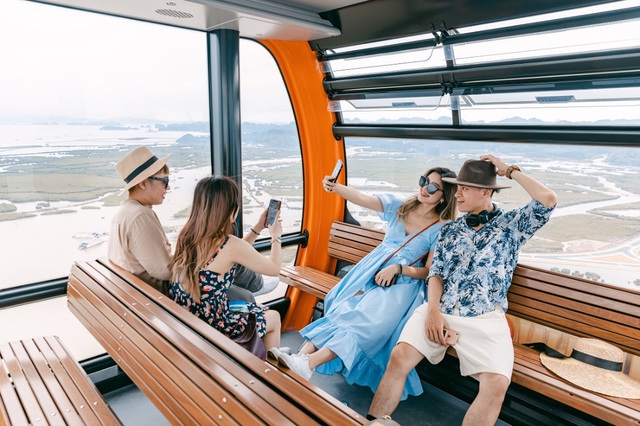 Sun Group khai trương cáp treo dài g&acirc;̀n 4km tại Cát Hải - Hải Phòng - Ảnh 4.