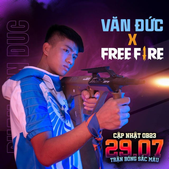 Free Fire chơi lớn kết hợp cùng Văn Đức ra mắt nhân vật Siêu Cầu Thủ, xuất hiện súng trường AUG, Đảo Quân Sự khoác áo mới - Ảnh 1.