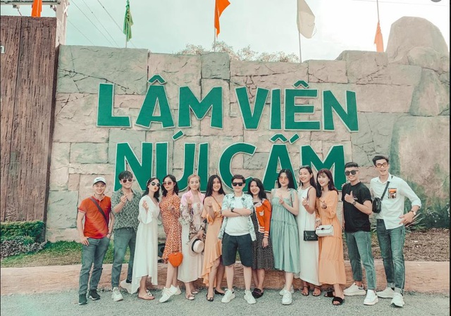 Điểm đến giải nhiệt mùa hè không thể bỏ qua của giới trẻ tại công viên nước Thanh Long Water Park An Giang - Ảnh 1.