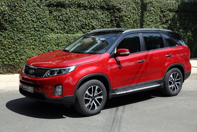Giá xe Kia Sorento chưa bao giờ tốt như thế tại Việt Nam - Ảnh 1. Giá xe Kia Sorento chưa bao giờ tốt như thế tại Việt Nam - Ảnh 1.