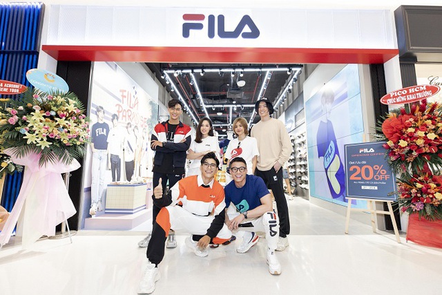 Gil Lê và dàn fashionista Sài thành tụ hội trong ngày FILA ra mắt cửa hàng đầu tiên tại Việt Nam - Ảnh 3.