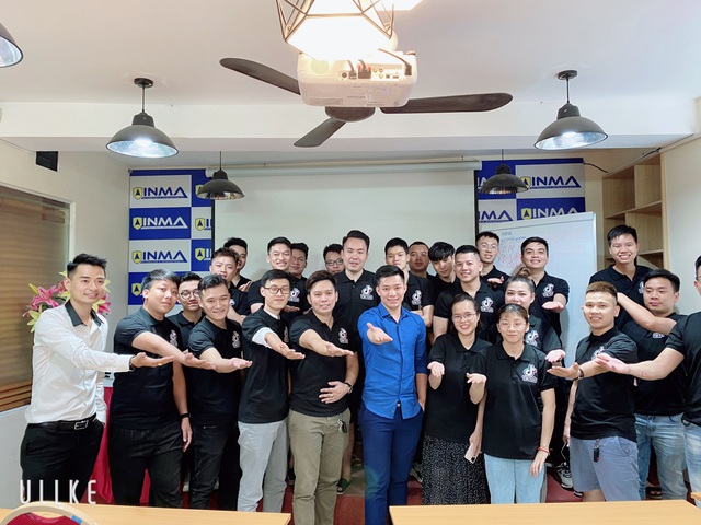 Chàng CEO trẻ và cái duyên trở thành chuyên gia đào tạo về Tiktok ở Việt Nam - Ảnh 1.