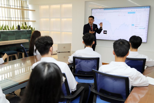 SIU startUP - &ldquo;Vườn ươm&rdquo; khởi nghiệp của sinh vi&ecirc;n Đại học Quốc tế S&agrave;i G&ograve;n - Ảnh 3.