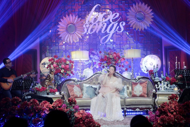 Hồ Ngọc Hà khiến khán giả “vỡ òa” khi song ca cùng Hà Anh Tuấn trong Private Show - Ảnh 1.