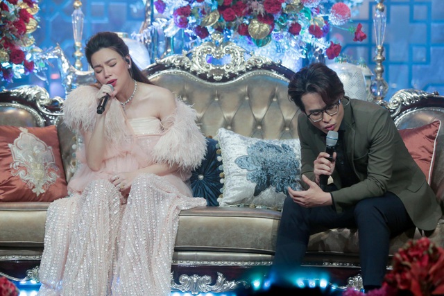 Hồ Ngọc Hà khiến khán giả “vỡ òa” khi song ca cùng Hà Anh Tuấn trong Private Show - Ảnh 3.