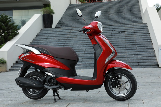 Hết tháng Ngâu, nhiều bạn trẻ đua nhau tậu “xế” Yamaha cho mùa tựu trường - Ảnh 3.