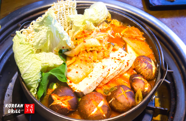 149.000đ với buffet thịt nướng không giới hạn theo phong cách truyền thống Hàn Quốc tại Buzza BBQ (Korean Grill) - Ảnh 6.