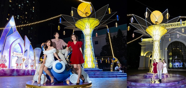 Người dân Thủ đô hào hứng check-in với cây đèn lồng Hoa Đăng lớn nhất Việt Nam - Ảnh 3.