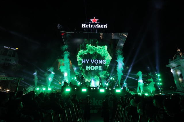 Mãn nhãn trước đại tiệc âm nhạc Heineken Countdown 2021 - Ảnh 4.