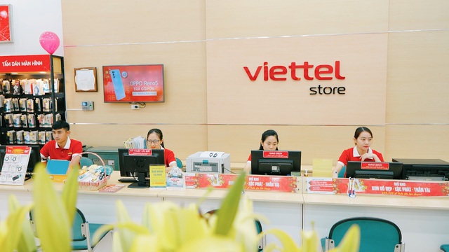 Trẻ trung, tươi mới là điều mà ai cũng thấy khi Viettel Store thay đổi nhận diện thương hiệu mới - Ảnh 3.