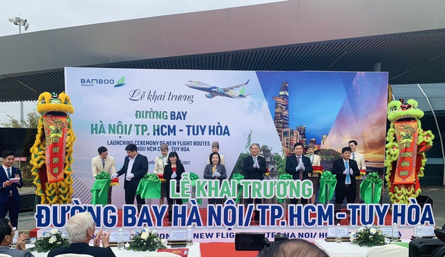 Bamboo Airways khai trương đường bay nối Tuy Hoà với Hà Nội/TP. Hồ Chí Minh - Ảnh 1.