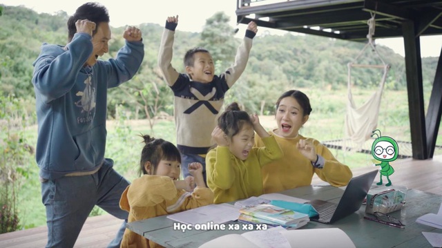 Các con của Lý Hải khoe tài hát và đọc rap trong MV mới - Ảnh 4.