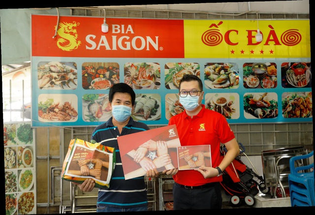 600 hộ tiểu thương tại TP.HCM được hỗ trợ từ chương trình Góp Triệu Ngôi Sao - Ảnh 2.
