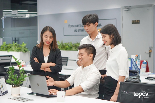 TopCV được vinh danh trong Top 10 doanh nghiệp công nghệ thông tin Việt Nam 2021 - Ảnh 1.