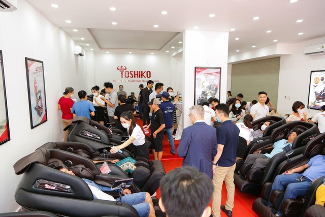 Toshiko tung mẫu ghế massage hạng thương gia – T9900 - Ảnh 4.