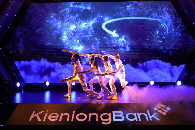 Ấn tượng với sự kiện chuyển mình bứt phá của KienlongBank - Ảnh 7.