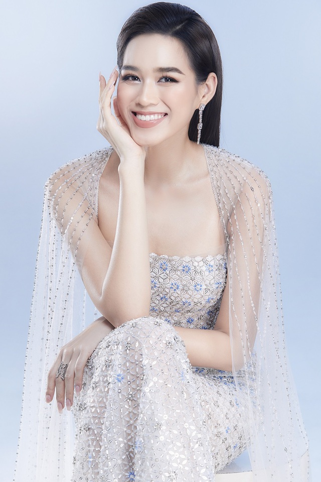 Đỗ Hà chính thức nhận sash tham dự Miss World 2021 - Ảnh 2.