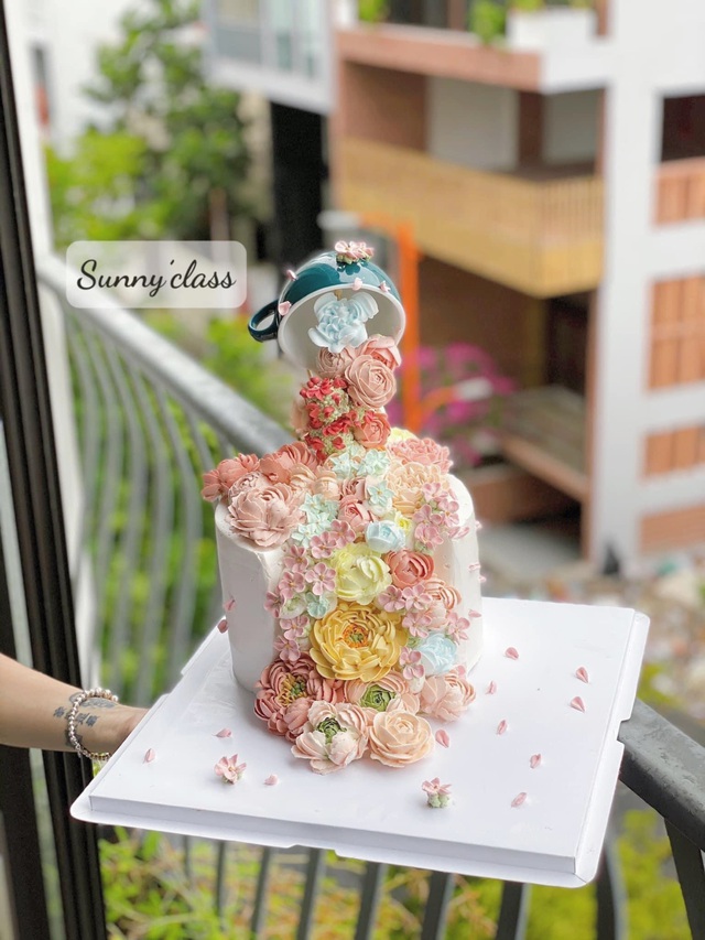 Sunny Cake - Khởi nguồn xu hướng bánh kem hoa nghệ thuật tại Đà Nẵng - Ảnh 3.