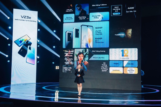 S&acirc;n khấu ra mắt vivo V23e nức l&ograve;ng người h&acirc;m mộ: &ldquo;Đại tiệc&rdquo; m&atilde;n nh&atilde;n kh&aacute;n giả c&ugrave;ng si&ecirc;u phẩm điện thoại selfie tự nhi&ecirc;n - Ảnh 3.