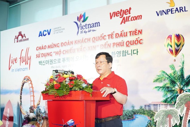 Du lịch Việt Nam chào đón đoàn “khách du lịch hộ chiếu vaccine” đầu tiên tới Phú Quốc - Ảnh 7.