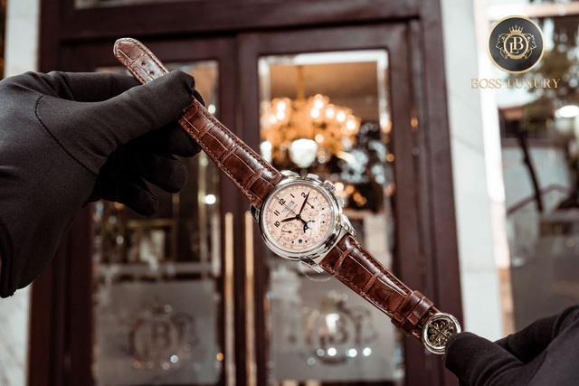 Điểm danh 5 mẫu đồng hồ Patek Philippe đắt giá đổ bộ Boss Luxury dịp cuối năm - Ảnh 1.