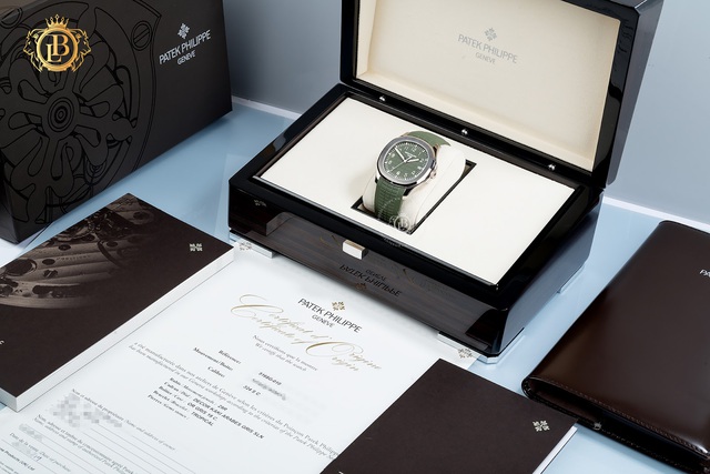 Boss Luxury chia sẻ kinh nghiệm khi mua đồng hồ Patek Philippe Aquanaut - Ảnh 2.