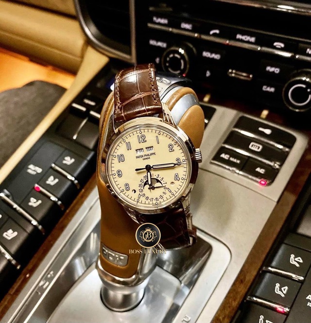 Điểm danh 5 mẫu đồng hồ Patek Philippe đắt giá đổ bộ Boss Luxury dịp cuối năm - Ảnh 4.
