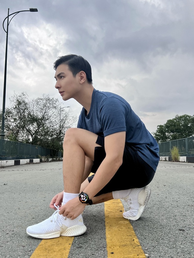 Đồng hồ th&ocirc;ng minh Huawei c&oacute; g&igrave; m&agrave; &ldquo;đốn tim&rdquo; nhiều sao Việt đến vậy - Ảnh 4.