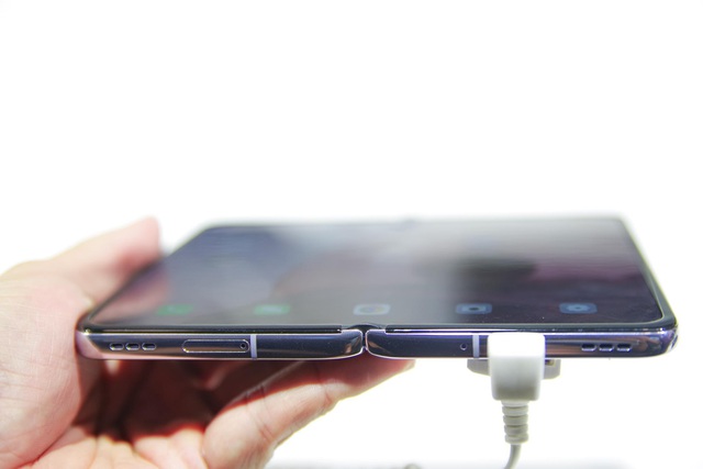 Đây rồi siêu phẩm OPPO Find N 2021: Smartphone màn hình gập không nếp gấp đã xuất hiện - Ảnh 5.