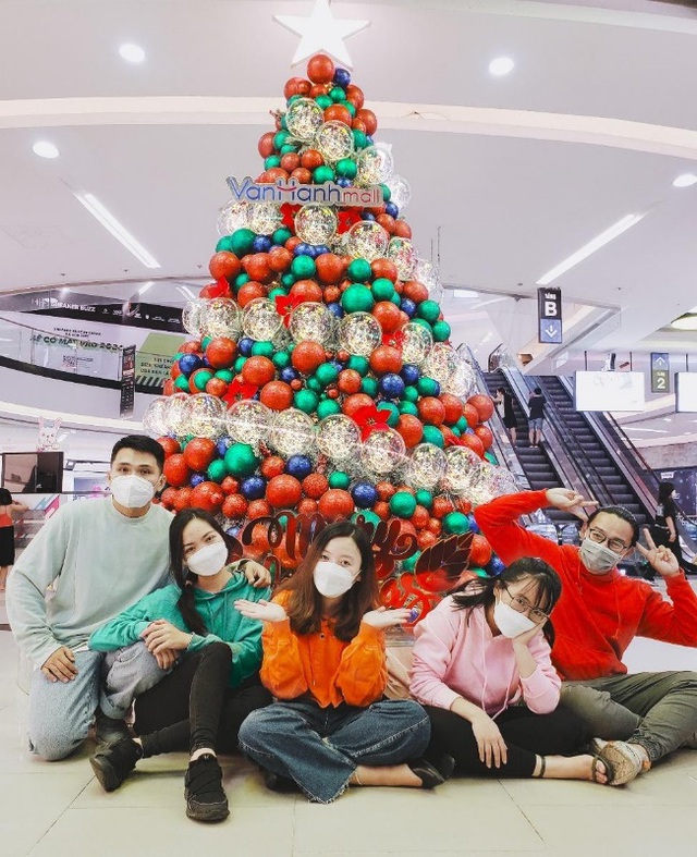 Giáng sinh an lành tại Vạn Hạnh Mall - Ảnh 5.