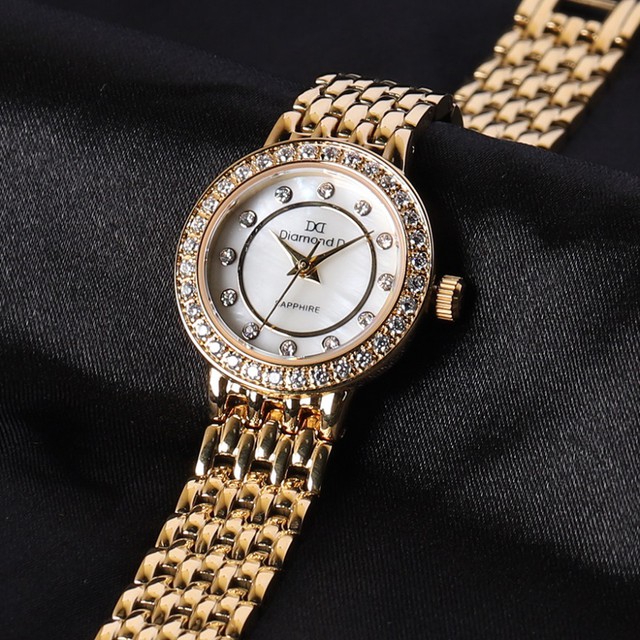 BST đồng hồ Diamond D kh&ocirc;ng thể bỏ lỡ dịp Gi&aacute;ng sinh - Ảnh 2.