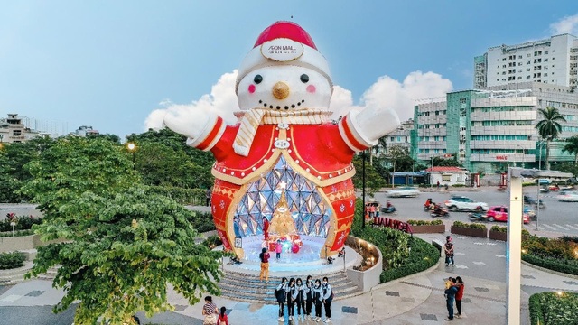 Bí kíp sống ảo mùa Giáng sinh, vừa an toàn vừa có ngàn bức ảnh đẹp “hết nước chấm” - Ảnh 1.