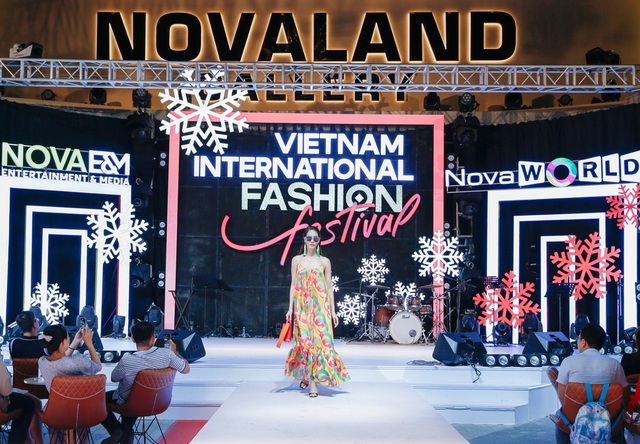 5 đêm diễn mãn nhãn tại Lễ hội Thời trang Quốc tế Việt Nam VIFF 2021 - Ảnh 3.