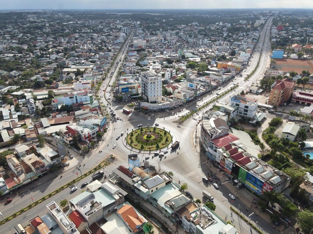 Bất động sản vẫn là kênh trú ẩn an toàn trước áp lực lạm phát - Ảnh 2.