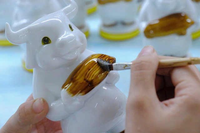 50 năm tái tạo câu chuyện đất trời và thông điệp đặc biệt trong bộ linh vật Tết Tân Sửu - Ảnh 4. 50 năm tái tạo câu chuyện đất trời và thông điệp đặc biệt trong bộ linh vật Tết Tân Sửu - Ảnh 4.