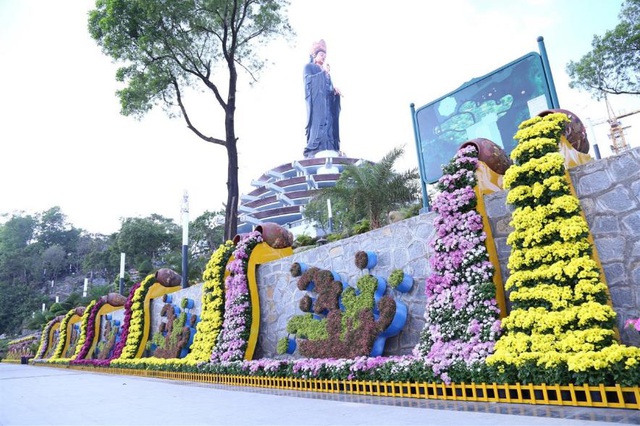 Ngắm nhìn núi Bà Đen Tây Ninh đẹp vi diệu những ngày đầu xuân - Ảnh 8.