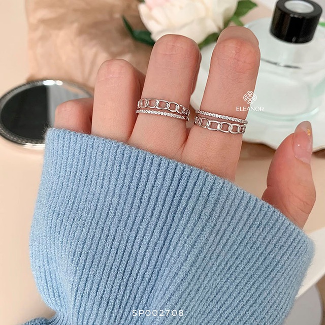 Eleanor - câu thần chú hóa giải lời nguyền cho hội mê nữ trang nhưng hay than thở “em không có gì để đeo hết” - Ảnh 2.