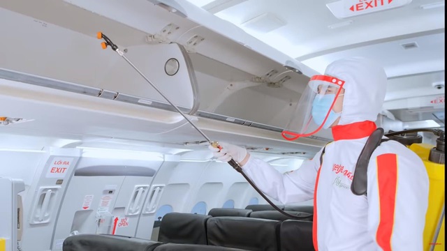 Tiên phong phòng chống dịch, Vietjet đảm bảo an toàn cao nhất cho các chuyến bay - Ảnh 2.