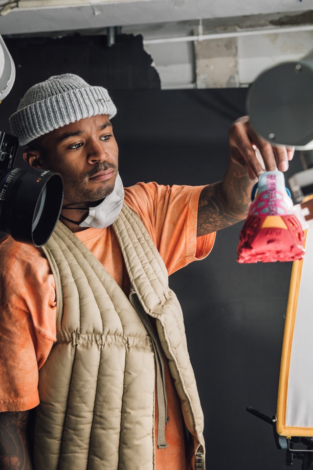 Truy t&igrave;m đ&ocirc;i gi&agrave;y Anta phi&ecirc;n bản giới hạn m&agrave; sao Việt v&agrave; giới trẻ m&ecirc; mẩn - Ảnh 1.