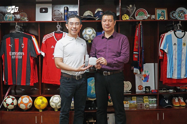 BLV Quang Huy: “Bóng đá tiếp thêm sức mạnh và hy vọng cho người Việt” - Ảnh 3.
