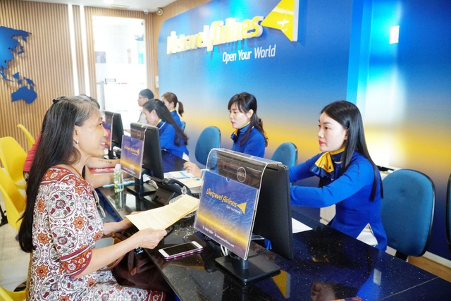 Vietravel Airlines khai trương hệ thống phòng vé chính hãng trên toàn quốc - Ảnh 1.