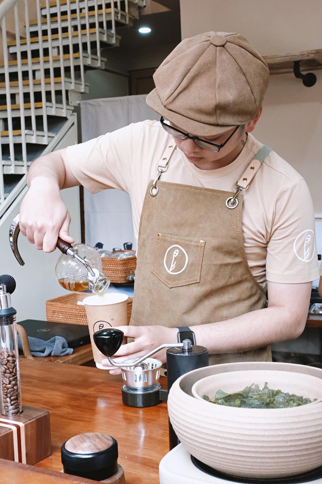 Qu&aacute;n tr&agrave; ở H&agrave; Nội &ldquo;chơi trội&rdquo; b&aacute;n take-away hẳn tr&agrave; &ocirc; long đặc sản hương vị hảo hạng - Ảnh 4.