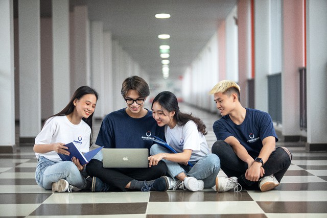 Theo ch&acirc;n gen Z chọn trường: C&oacute; đơn giản chỉ l&agrave; &ldquo;bắt trend&rdquo;, ng&agrave;nh &ldquo;hot&rdquo;? - Ảnh 4.